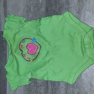 Garanimals Baby Girl Bodysuit – Size 0-3M – Sweetheart Graphic – Green